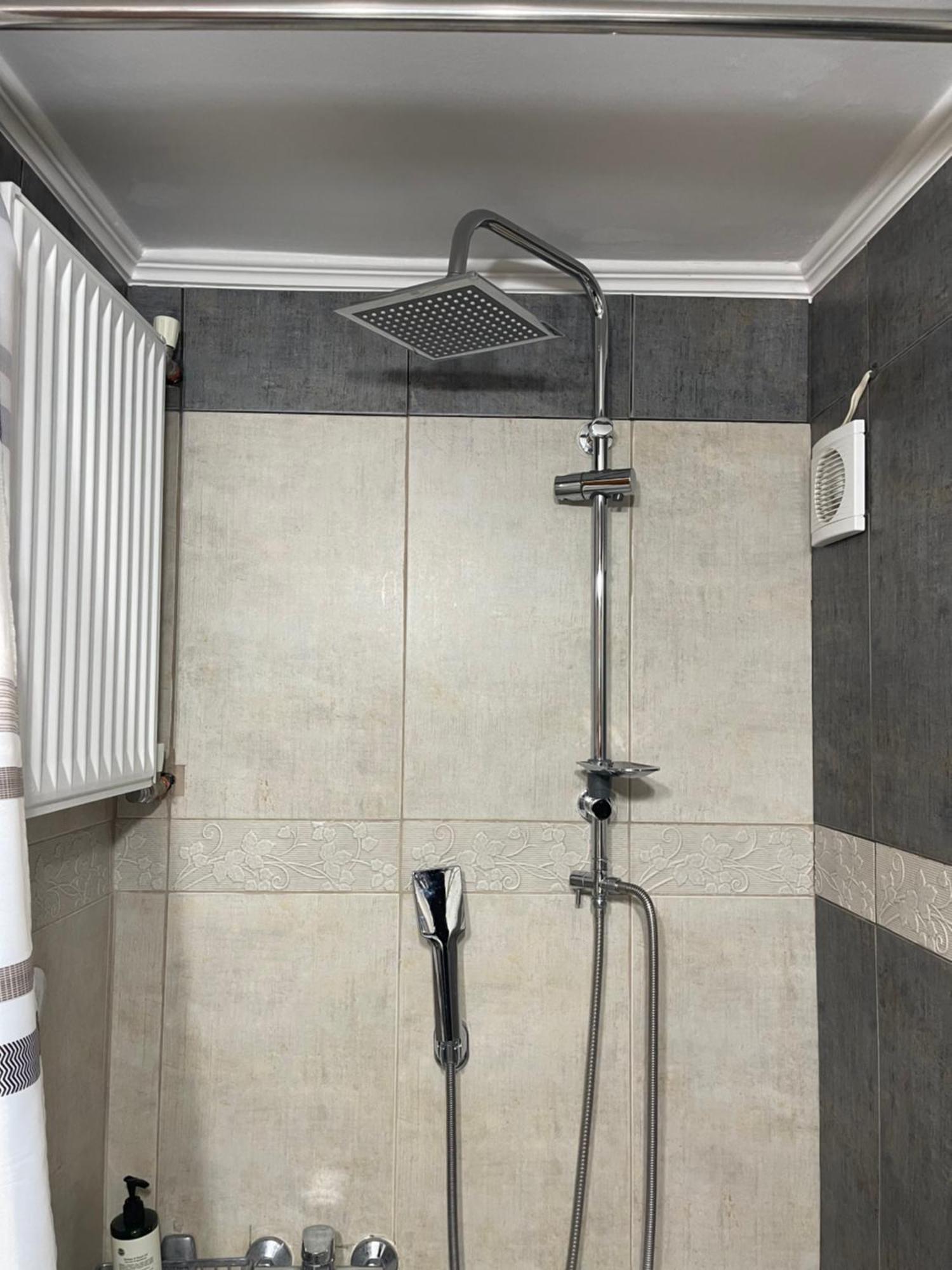 Elegant Downtown Retreat Apartment Kalamata Ngoại thất bức ảnh